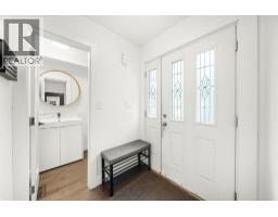 4707 Cedarglen Place, Burnaby, BC V5G4B6 Photo 3