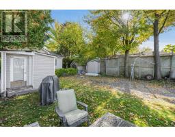 3535 St Joseph Boulevard W, Image 2