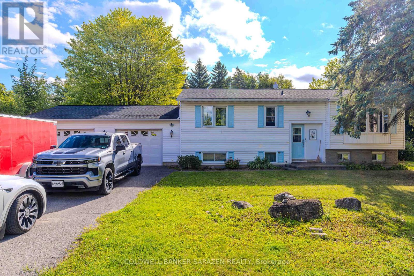 6535 Rideau Valley Drive N