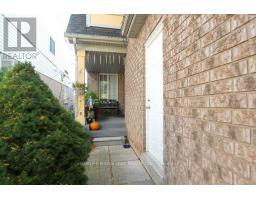 Eating area - 153 Cordgrass Crescent, Brampton, ON L6R2A1 Photo 3