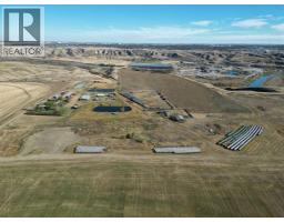 Kitchen - 221036 Twp Rd 9 1 A Township, Rural Lethbridge County, AB T0K0T0 Photo 3