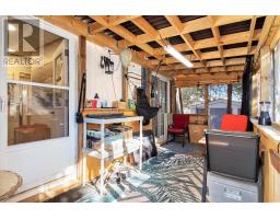 Kitchen - 8 Yvette Private, Ottawa, ON K0A1B0 Photo 4