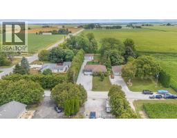 Primary Bedroom - 7138 Benoit Drive, Grande Pointe, ON N0L2P0 Photo 4
