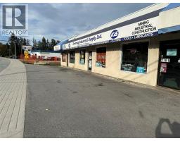 2181 Columbia Avenue, Castlegar, BC V1N2W9 Photo 2