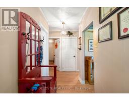 Living room - 20015 C County 43 Road, North Glengarry, ON K0C1A0 Photo 5