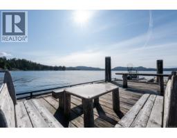 Bathroom - 5957 Sooke Rd, Sooke, BC V9Z0P7 Photo 5