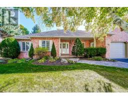 Eating area - 53 David Willson Trail, East Gwillimbury, ON L0G1V0 Photo 3