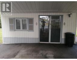 Living room - 3912 Bobby Street, North Glengarry, ON K0C1A0 Photo 4