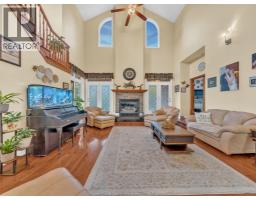 4pc Ensuite bath - 4037 Concession 4 South, Amherstburg, ON N9V0C8 Photo 4