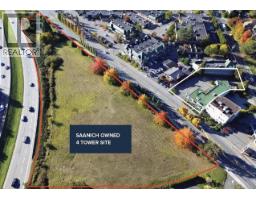 4500 West Saanich Rd, Saanich, BC V8Z5L3 Photo 3