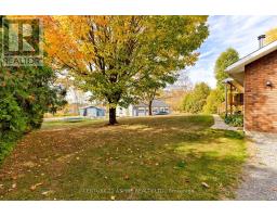 Primary Bedroom - 75 Pembroke Street, Whitewater Region, ON K0J1K0 Photo 4