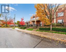 Kitchen - 23 White Oaks Road, Barrie, ON L4N5A2 Photo 3