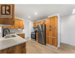 Kitchen - 11110 Quinpool Road Unit 13, Summerland, BC V0H1Z5 Photo 5