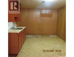 Living room - 406 Chickney Avenue, Lemberg, SK S0A2B0 Photo 2