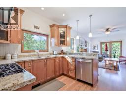 Living room - 6709 Victoria Road S Unit 6, Summerland, BC V0H1Z2 Photo 4