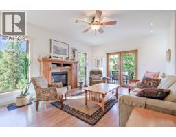 Kitchen - 6709 Victoria Road S Unit 6, Summerland, BC V0H1Z2 Photo 5