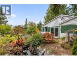 Primary Bedroom - 3296 Denman Rd, Denman Island, BC V0R1T0 Photo 3