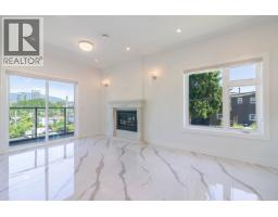 3087 Royal Oak Avenue, Burnaby, BC V5G4H5 Photo 3