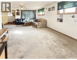 Dining room - 206 6th Avenue Nw, Swift Current, SK S9H0X8 Photo 4