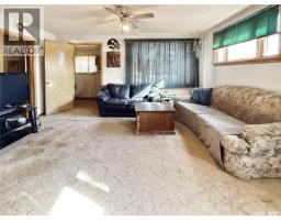 Bedroom - 206 6th Avenue Nw, Swift Current, SK S9H0X8 Photo 5