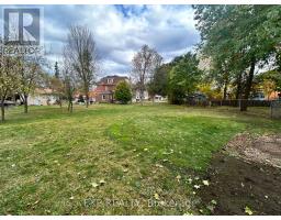 22 Lorne Street N, Renfrew, ON K7V1K9 Photo 2