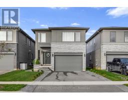 Bedroom 2 - 52 Bedrock Drive, Hamilton, ON L8J0K6 Photo 2