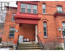 312 Daly Avenue, Image 2