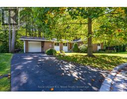 8 Highland Drive, Tillsonburg, ON N4G2E9 Photo 4