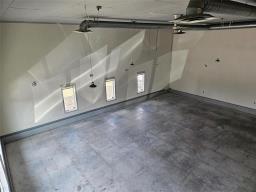 A 10 Cedar Drive, Niverville, MB R0A1E0 Photo 5