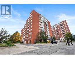 Primary Bedroom - Ph 906 50 Old Mill Road, Oakville, ON L6J7W1 Photo 3