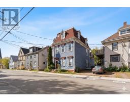 169 Dorchester Street, Charlottetown, PE C1A1E4 Photo 2