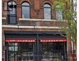 27 Peter Street, Orillia, ON L3V4Y8 Photo 2