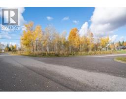 82 Sunset Dr, Sault Ste Marie, ON P6C6G4 Photo 4