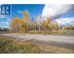 82 Sunset Dr, Sault Ste Marie, ON P6C6G4 Photo 5