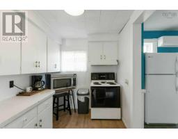 Foyer - 2149 Highway 203, Kemptville, NS B5A5P4 Photo 5