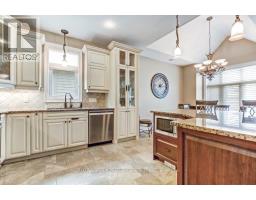 Bedroom - 23 124 North Centre Road, London North, ON N5X4R3 Photo 5