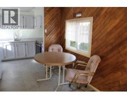 Family room - 1204 Maplewood Street Unit 6, Revelstoke, BC V0E2S2 Photo 4