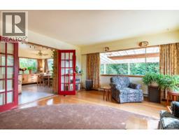 Kitchen - 6686 Bell Mckinnon Rd, Duncan, BC V9L6B7 Photo 3