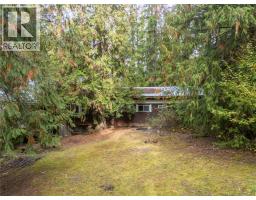 4540 Eagle Bay Road, Eagle Bay, BC V0E1T0 Photo 5