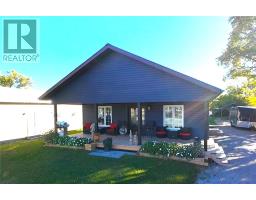 Laundry room - 29 Vankoughnet St E, Little Current, ON P0P1K0 Photo 2