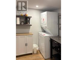 Living room - 235 William Street, Southwest Middlesex, ON N0L1Z0 Photo 3