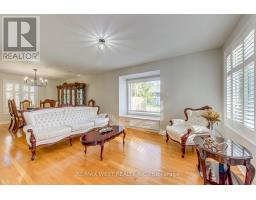 Bedroom 5 - 1397 Helen Court, Oakville, ON L6L6J9 Photo 3