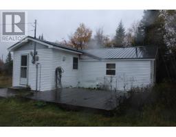 Bath (# pieces 1-6) - 83 Pleasant Valley Road, Pleasant Valley, NS B0N2M0 Photo 3
