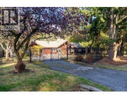 Storage - 2200 Aldeane Ave, Colwood, BC V9B2C5 Photo 4