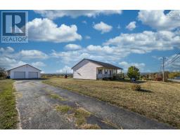 Dining room - 454 Lawrence Road, Union Corner, NS B0N2A0 Photo 2