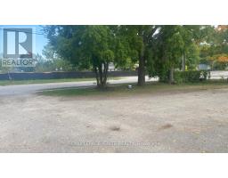 Kitchen - 385 West Street N, Orillia, ON L3V5E7 Photo 4
