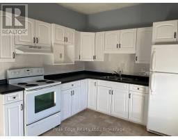 7 Durham Street E, Brockton, ON N0G2V0 Photo 3