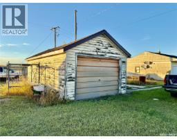 4pc Bathroom - 100 Main Street, Aylesbury, SK S0G0B0 Photo 5