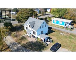 Kitchen - 1853 Route 776, Grand Manan, NB E5G3H1 Photo 4