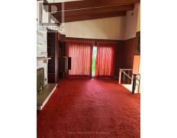 2 Royal Oak Drive, Toronto, ON M3C2M2 Photo 4